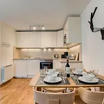 Fermes Du Montenvers B11, Alpes Agency, Chamonix, Sleeps 4 Chamonix