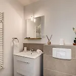 Apartamento Fermes Du Montenvers B11, Alpes Agency, Chamonix, Sleeps 4