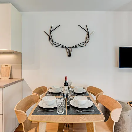 Fermes Du Montenvers B11 - Alpes Travel - - Sleeps 4 Apartamento *